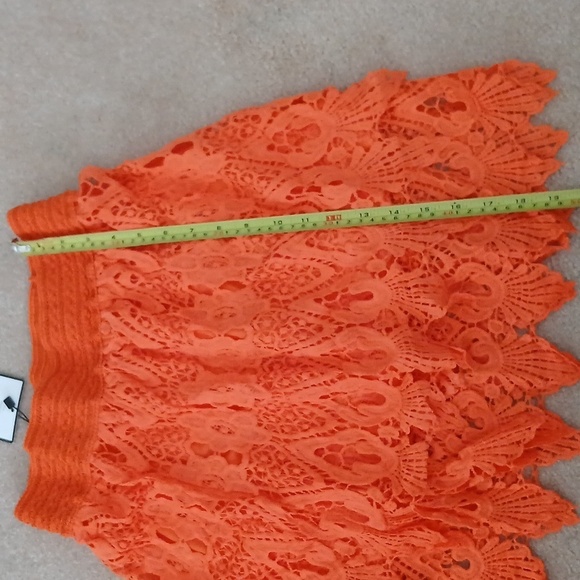 Romeo & Juliet Couture Orange Lace Mini Skirt - Picture 9 of 10